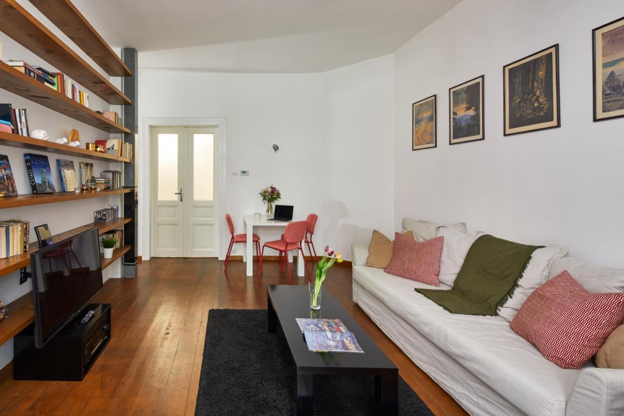 Days - 1bdr W Netflix - Zizkov Tower Apartamento *